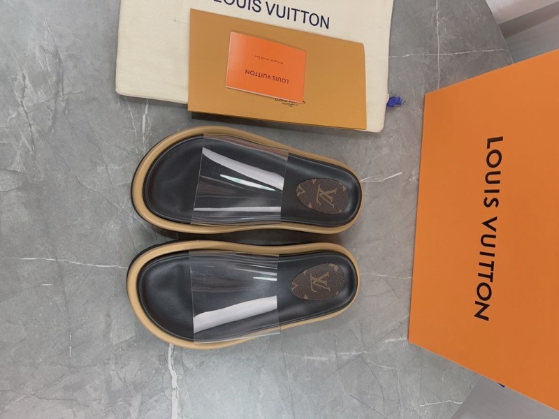 Louis Vuitton Slippers